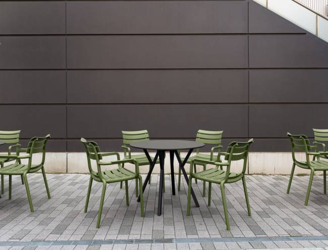 Подстолье пластиковое Max Legs Small черный 570х580х720 мм