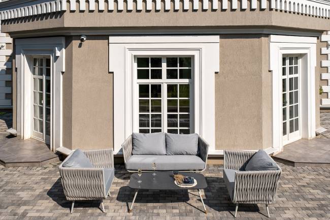 "Монако" лаунж-зона 4-местная из роупа со столом "Верона" (серый гранит), каркас светло-серый, роуп светло-серый "Монако" лаунж-зона 4-местная из роупа со столом "Верона" (серый гранит), каркас светло-серый, роуп светло-серый