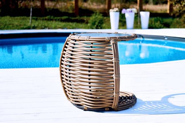 MOKKA МАЙОРКА / MAJORCA боковой столик, цвет соломенный MOKKA МАЙОРКА / MAJORCA боковой столик, цвет соломенный