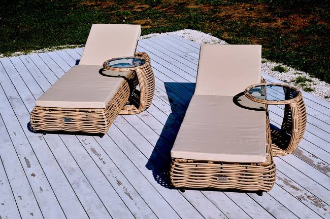 MOKKA МАЙОРКА / MAJORCA боковой столик, цвет соломенный MOKKA МАЙОРКА / MAJORCA боковой столик, цвет соломенный