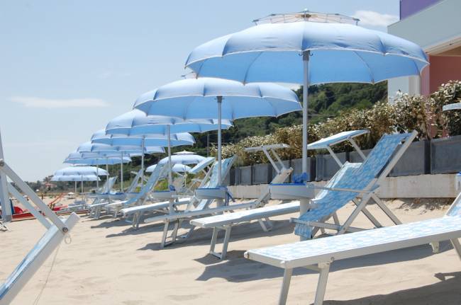 Столик многофункциональный для зонтов Multipurpose Small Table Ø400х1200 мм